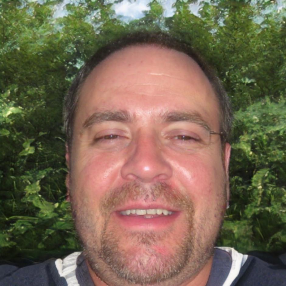 Thorsten Winkler - Senior Finanzanalyst